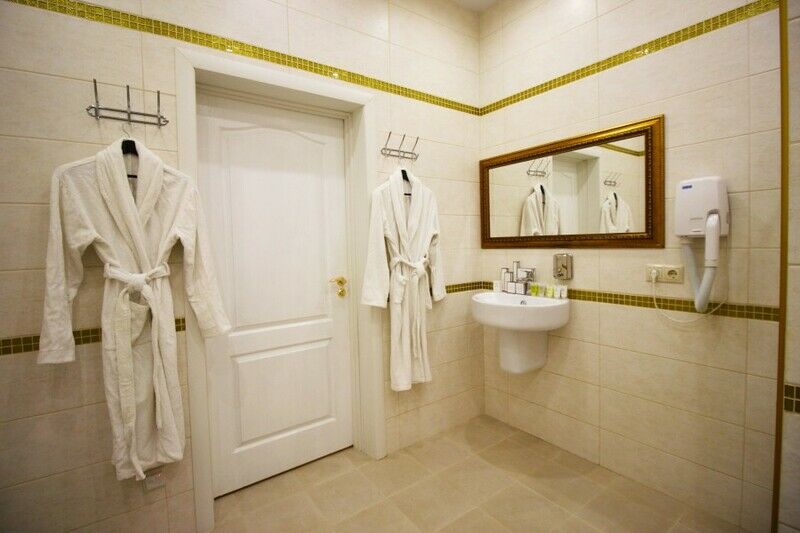 28b259c0bd5efb5aa5c6d1cf2b242efb_1050x600