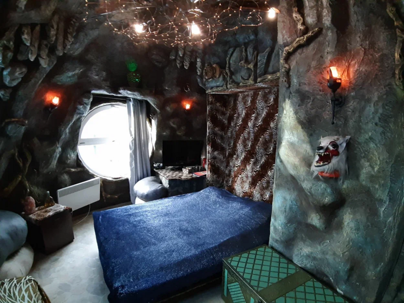 Домик 2-местный (Пещера Гингемы)