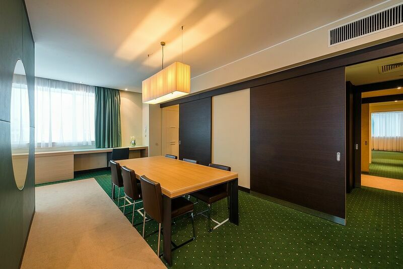 Сюит 2-местный (Президентский)