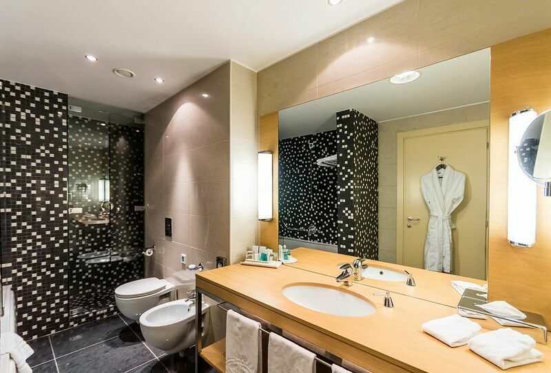 Сюит 2-местный (Президентский)