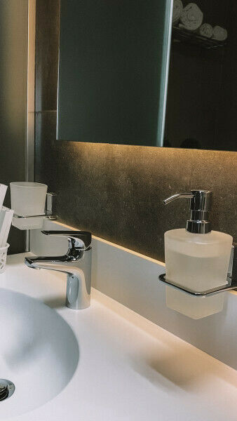 Люкс 4-местный (DBL/TWIN)