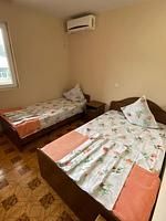 Трехместный Стандартный номер с балконом, Мини-отель У Светланы, Лоо