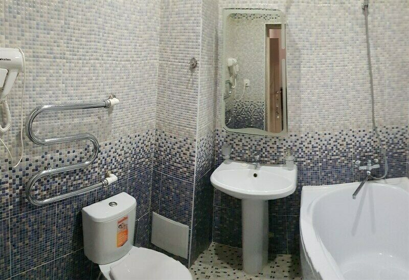 Люкс 2-местный 2-комнатный (без балкона)