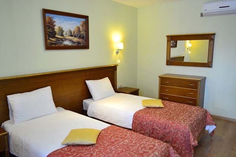 Люкс 4-местный 3-комнатный (корпус №6)