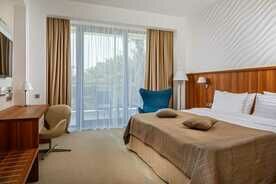 Делюкс 5* 2-местный 1-комнатный корпус 1 вид на море, СПА-отель Приморье Grand Resort Hotel, Геленджик