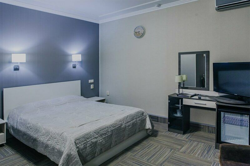 Джуниор сюит 2-местный №208,304