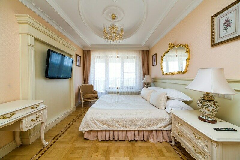 Апартаменты 4-местный (Президентский)