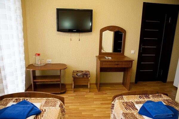 Стандартный 2-местный (с общим балконом корпус 4, 5)