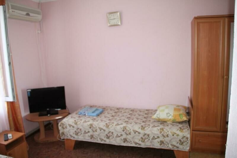 Стандартный плюс 2-местный 1-комнатный (корпус Карина) (8)