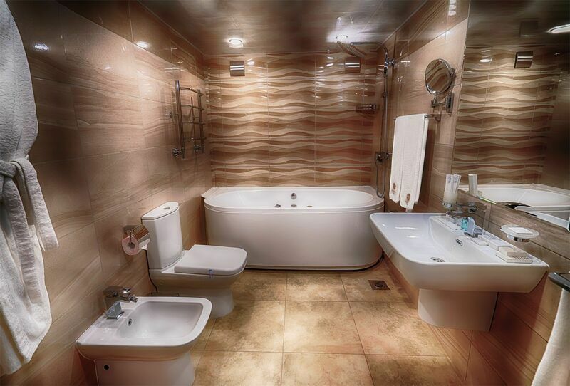 Люкс 4-местный 2-уровневый + (с гидромассажной ванной)