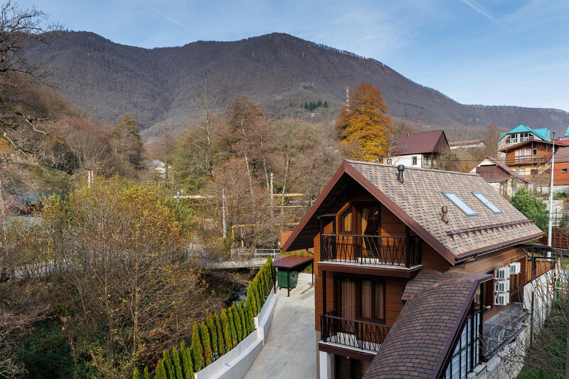 Коттедж 8-местный 2-этажный