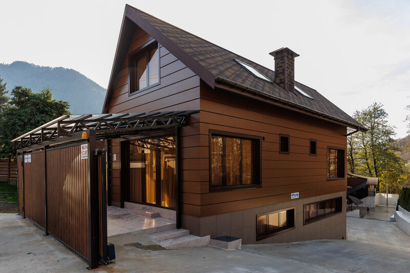 Коттедж 8-местный 2-этажный