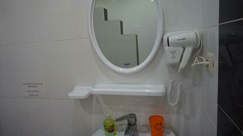 Стандартный 3-местный (3 кровати)