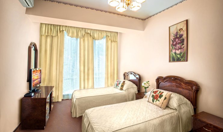 Стандартный 2-местный 2-комнатный (корпус 1,2, основная территория)