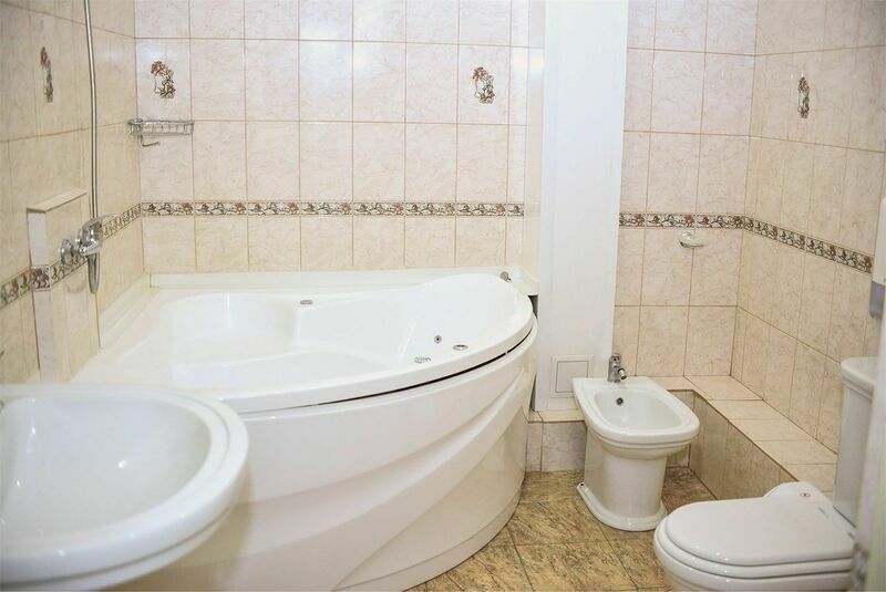 Семейный 5-местный 2-комнатный