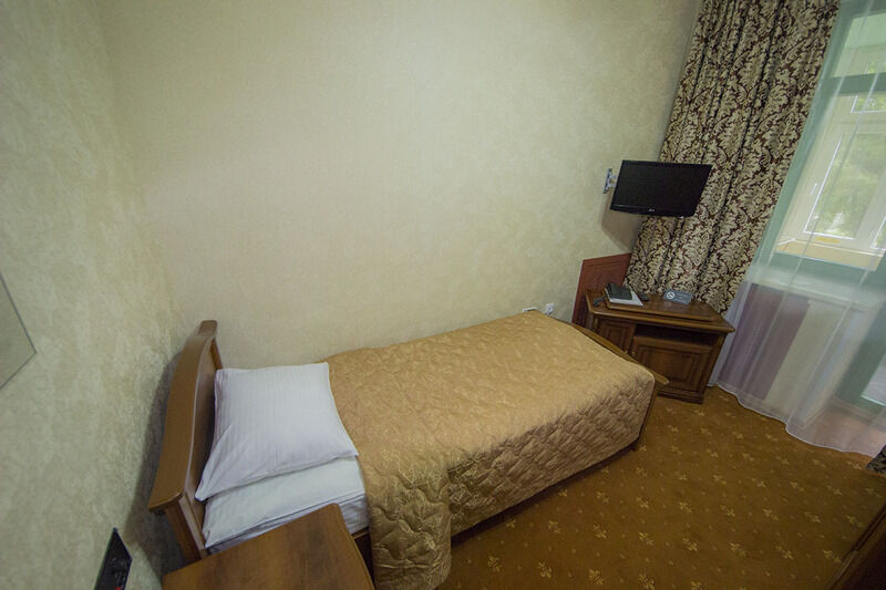 Стандартный 1-местный корпус № 3 (малометражный, 1 этаж)