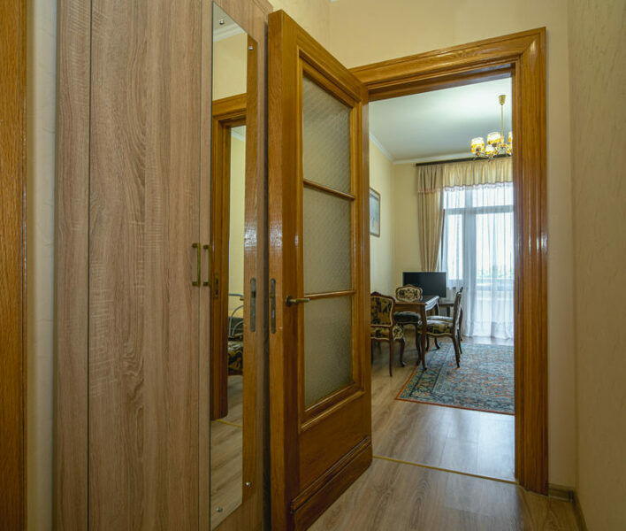 Люкс 2-комнатный (вид на парк) (7)