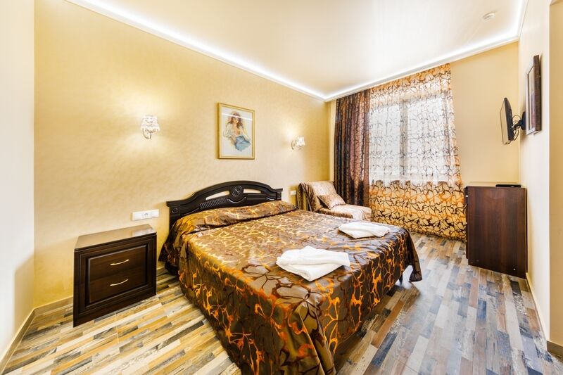 Люкс 4-местный 2-комнатный